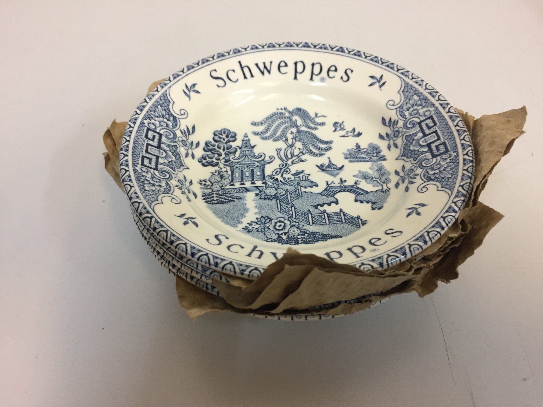 Teller: Schweppes Blue Willow Tellerchen – Neu (gemäss Beschreibung) aus Gossau ZH von peabo 1