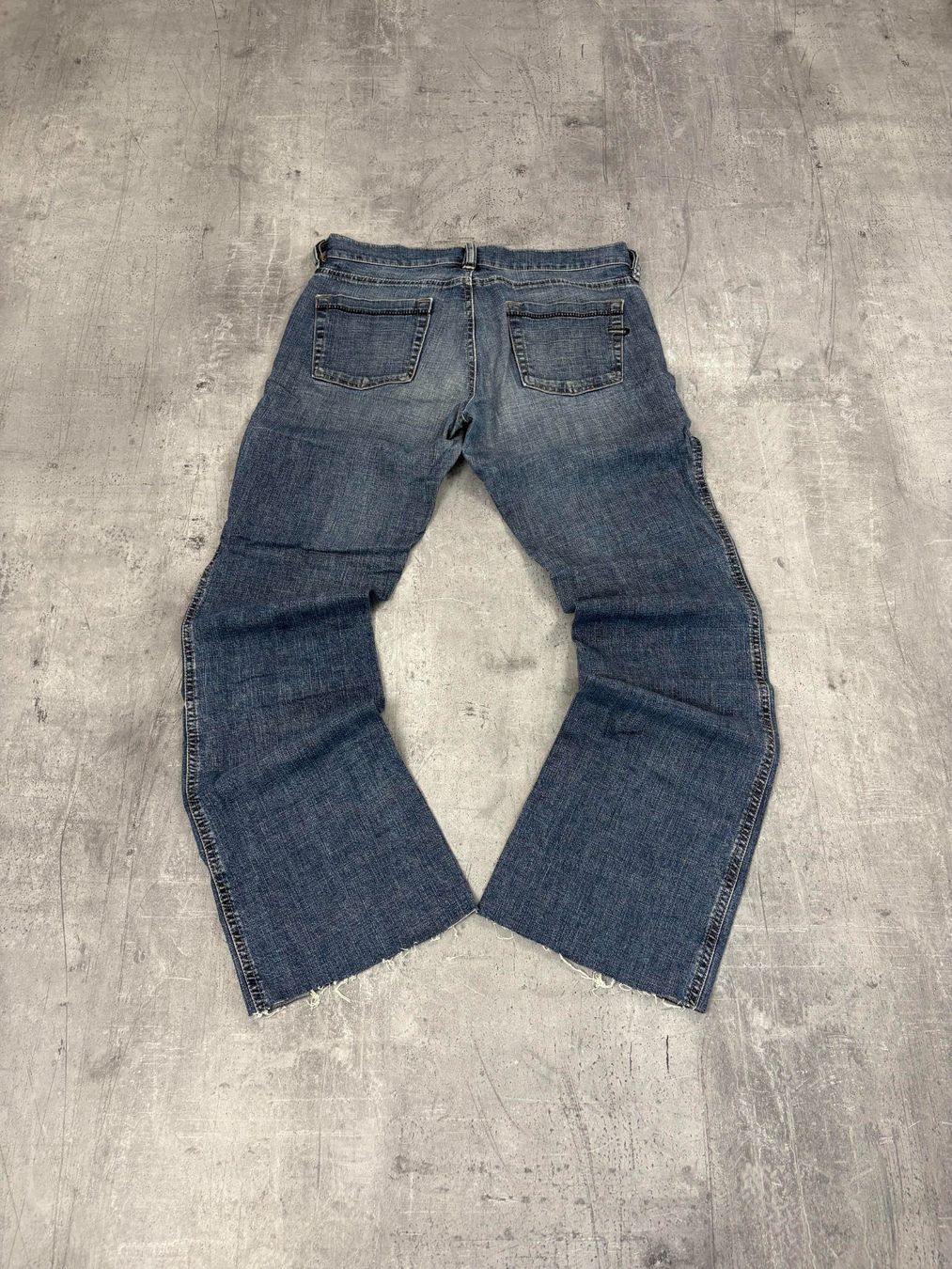 Diesel Jeans: Vintage Diesel Bootcut Flared Jeans (M) – Neu (gemäss Beschreibung) aus Werdenberg von hase.vintage