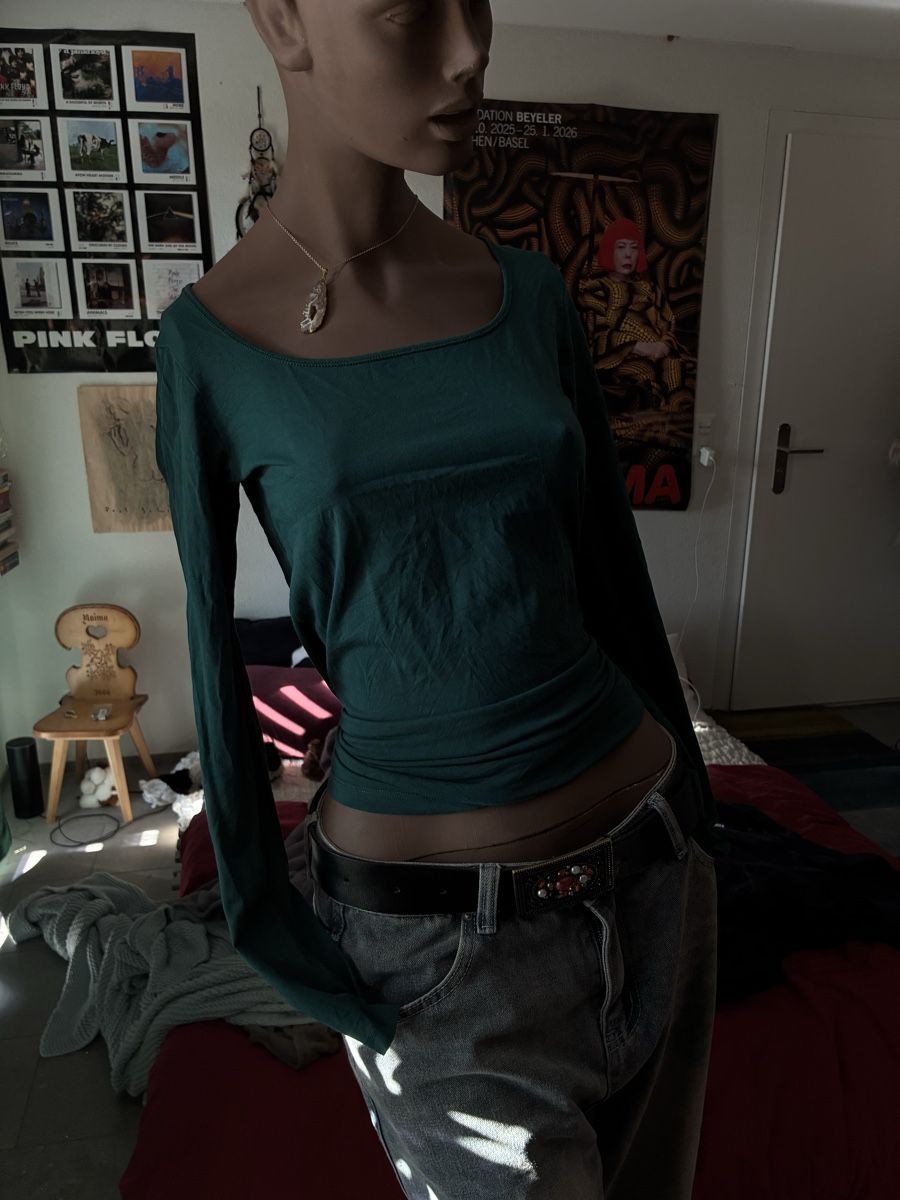 Pulls & Sweat-shirts: Grünes langarmshirt – Neuf (Voir description) à Ueberstorf par nai_9z9s 1