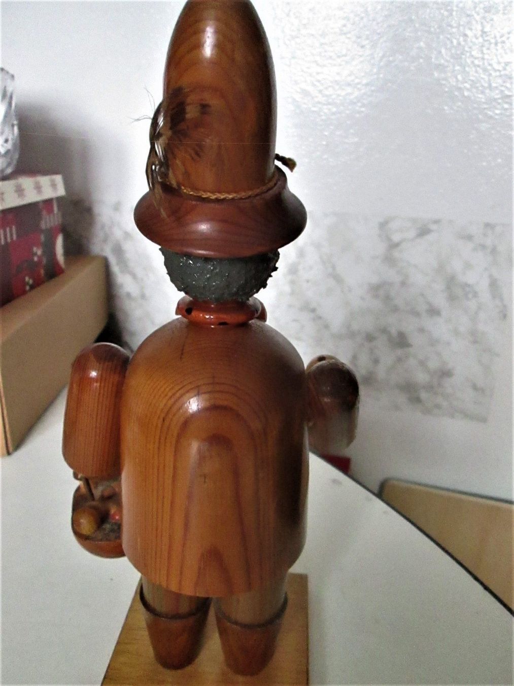 Figurines: Kleiner Holzmann. Räucherstäbchenhalter – D'occasion à Sementina par babucia 5