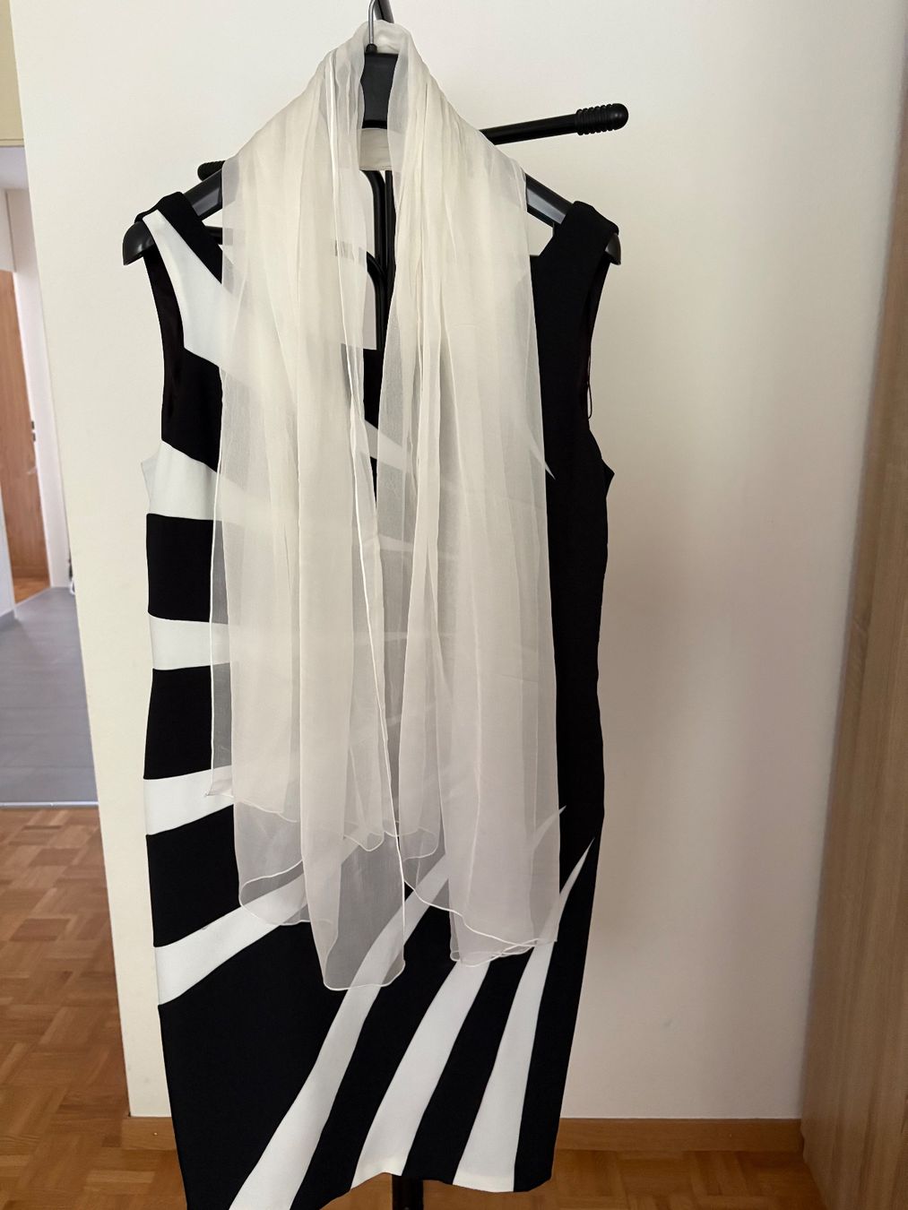 Robes: Damen-kleid – D'occasion à Zürich par luc_2t2q 2