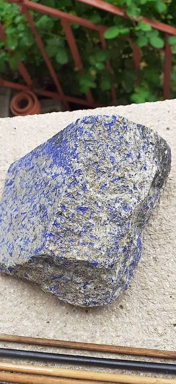 Minerali & Pietre curative: Lapis Lazuli – Usato da vevey venduto da isagh