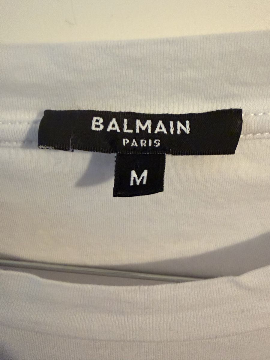 Balmain T-shirt: Maglietta Balmain Paris bianca taglia M macchie – Usato da Lugano venduto da can_xdd8 2