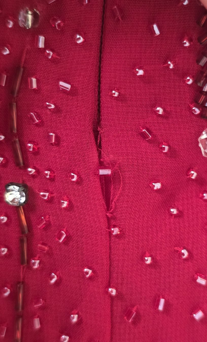 Kleider:  Abendkleid rot Gr XS – Gebraucht aus Rheinsulz von Gilea 3