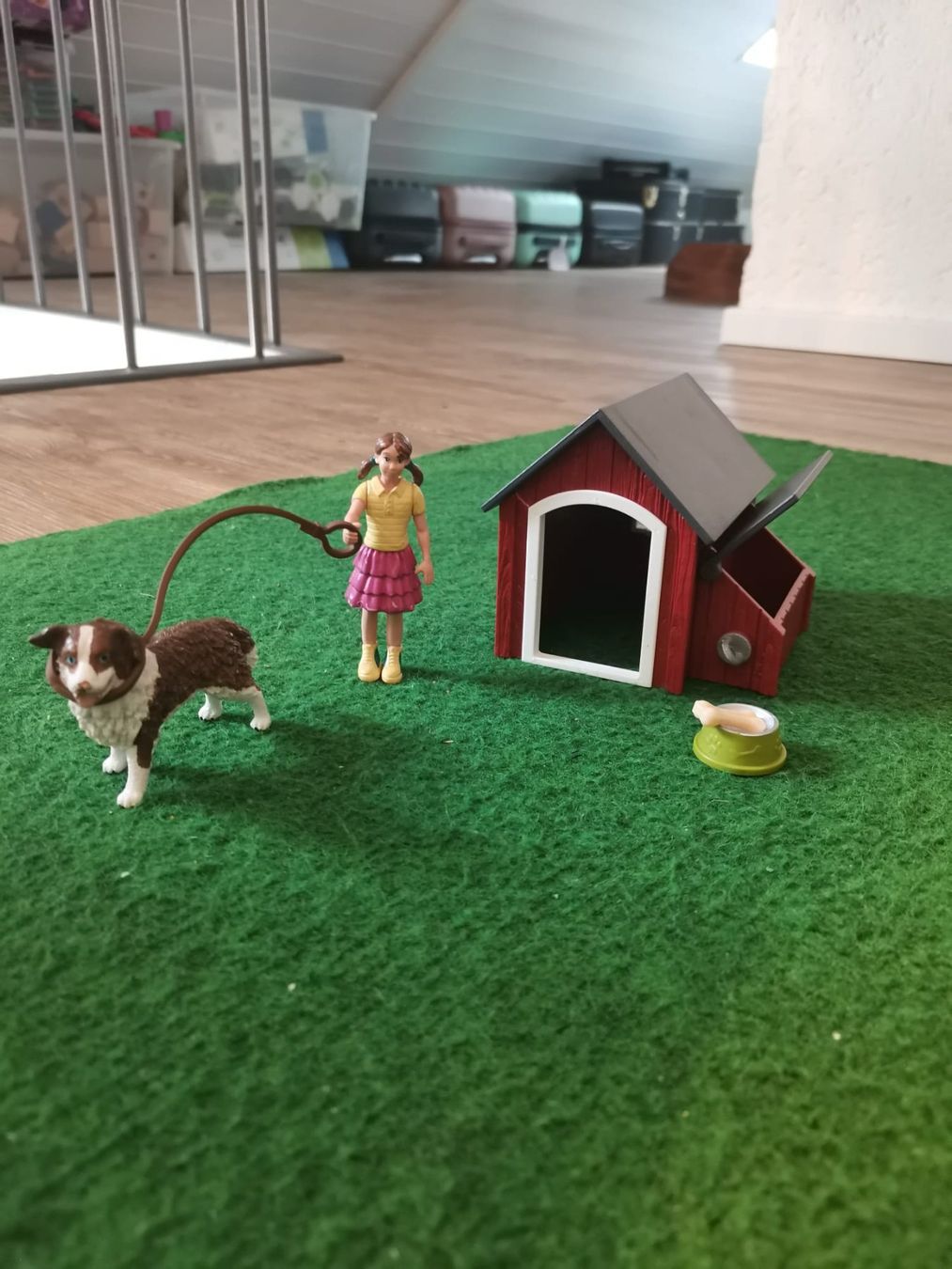 Schleich Giocattoli: Schleich Hundehütte – Usato da Beinwil am See venduto da limaalpha1986