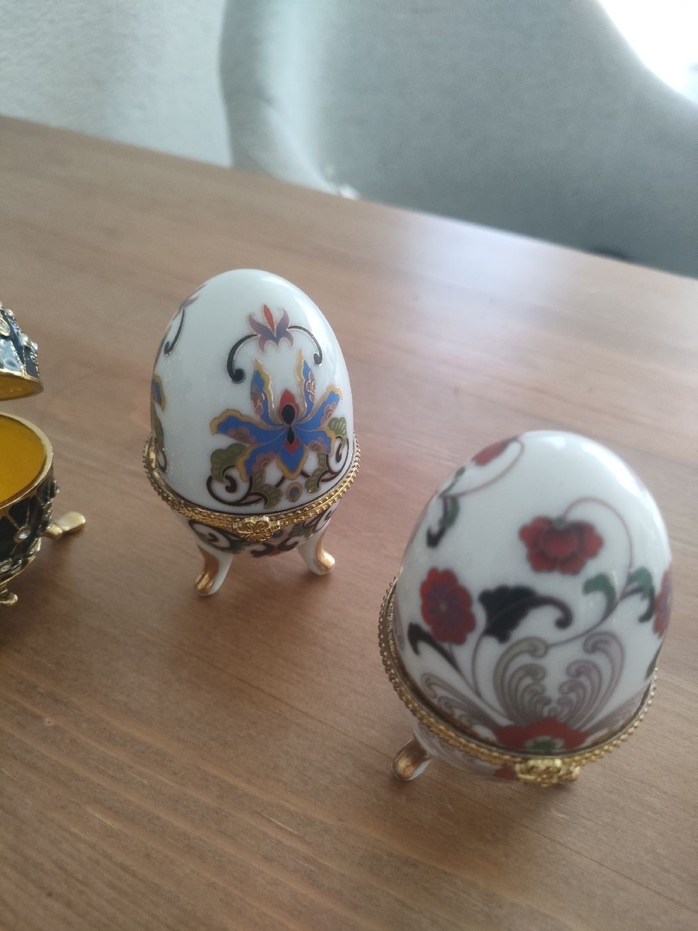 Tutte le decorazioni: Lot 7 Ei fabergé still – Difettoso da Weiningen TG venduto da NumisBila 3