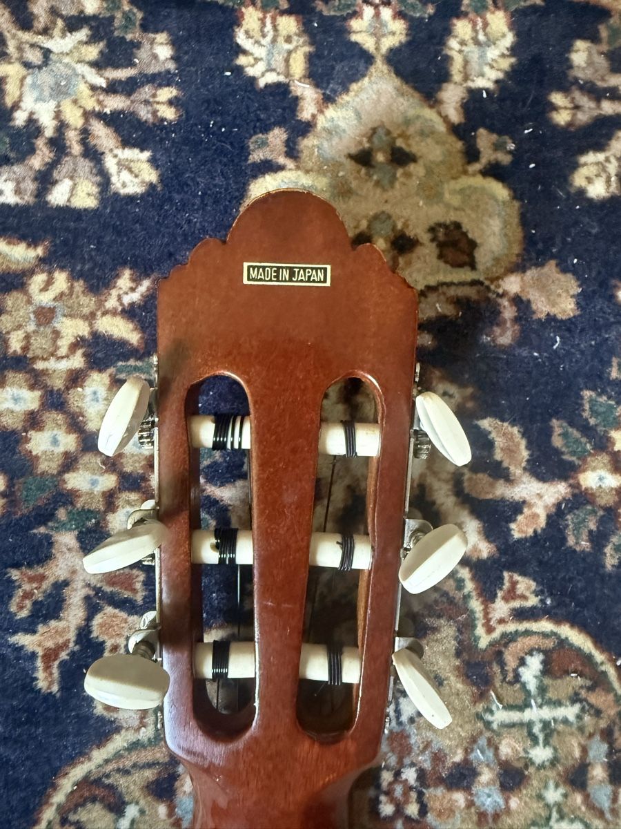 Strumenti musicali: Klassiche Gitarre – Usato da Effretikon venduto da zar70 1
