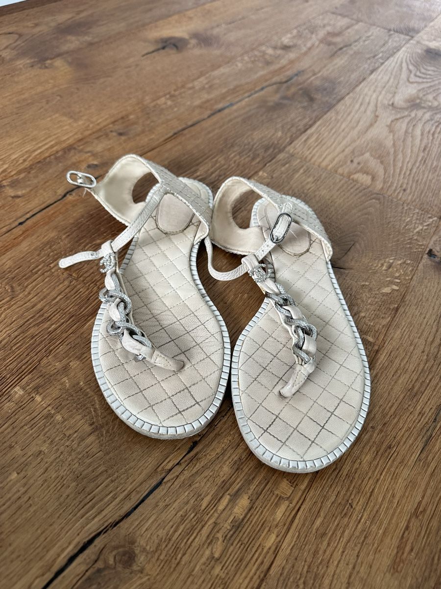 Chanel Scarpe da donna: Chanel sandals 39,5 – Usato da Küssnacht am Rigi venduto da hor_dpb7 1