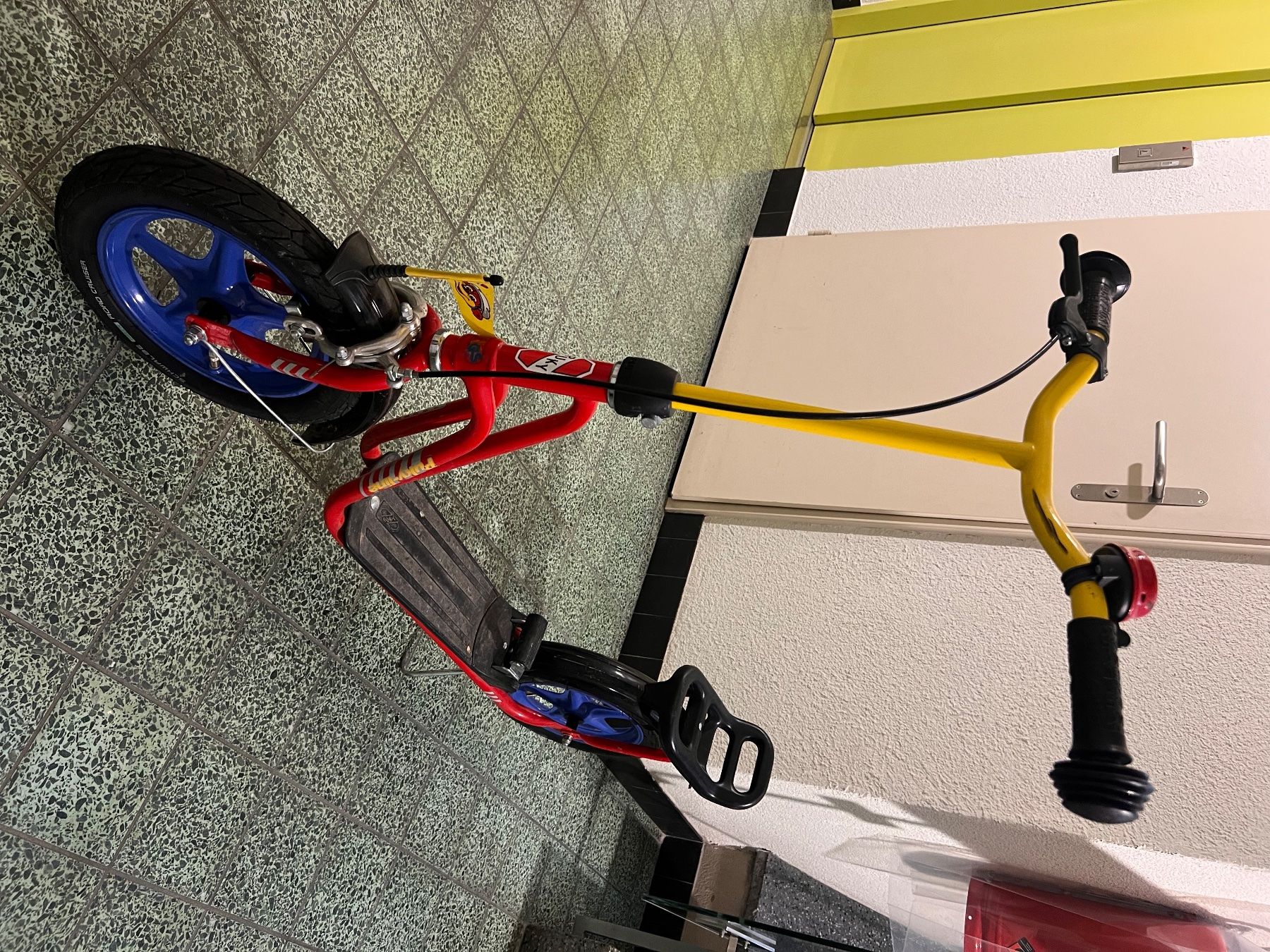 Puky Fahrzeuge für Kinder: Puky Trottinette / Kinder Roller – Gebraucht aus Hilterfingen von Kulturfluechter 3