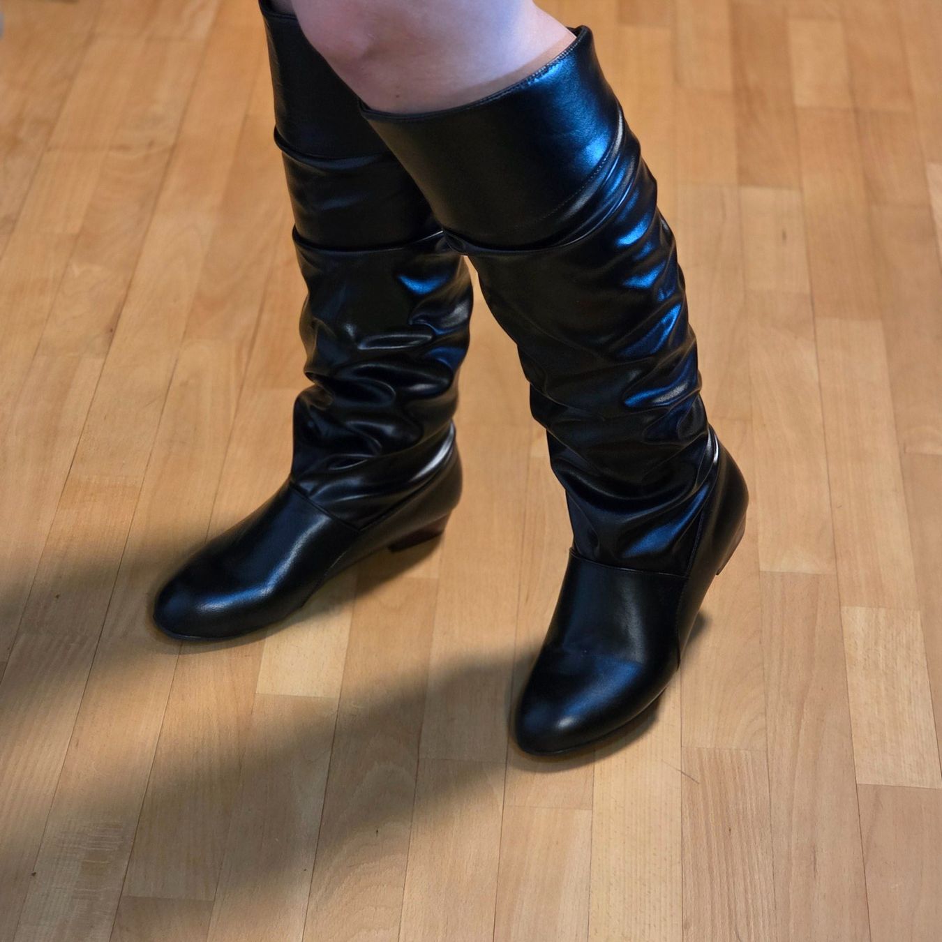 Damenschuhe: Schwarze Stiefel Gr. 40.5 Weitschaft Blockabsatz – Gebraucht aus Wald ZH von CapLux