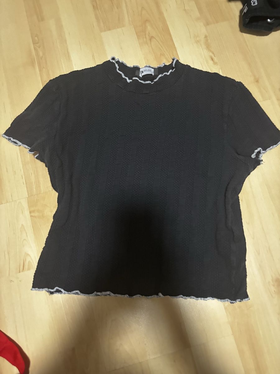 Tops: Basic Top Schwarz Gr. S – D'occasion à zürich par mapaXXefaboo