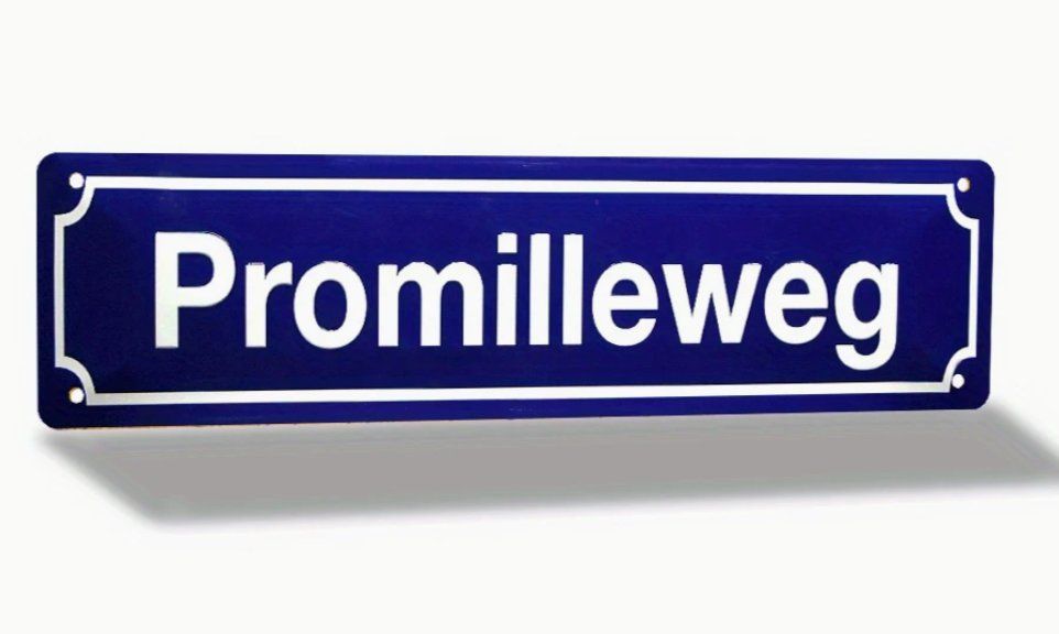 Insegne: Promilleweg Blech Schild Blau, 40 cm lang – Nuovo e nell'imballaggio originale da Dintikon venduto da Vexi