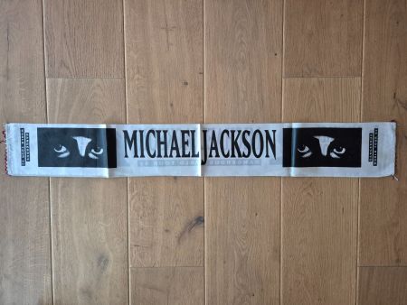 Michael Jackson scarf Dangerous World Tour 92
