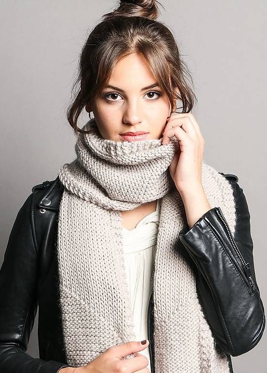 Lana: Strickset NEU «Durango Schal» von We are Knitters, Hellgrau. – Nuovo e nell'imballaggio originale da Winterthur venduto da Incubusmelodies 2