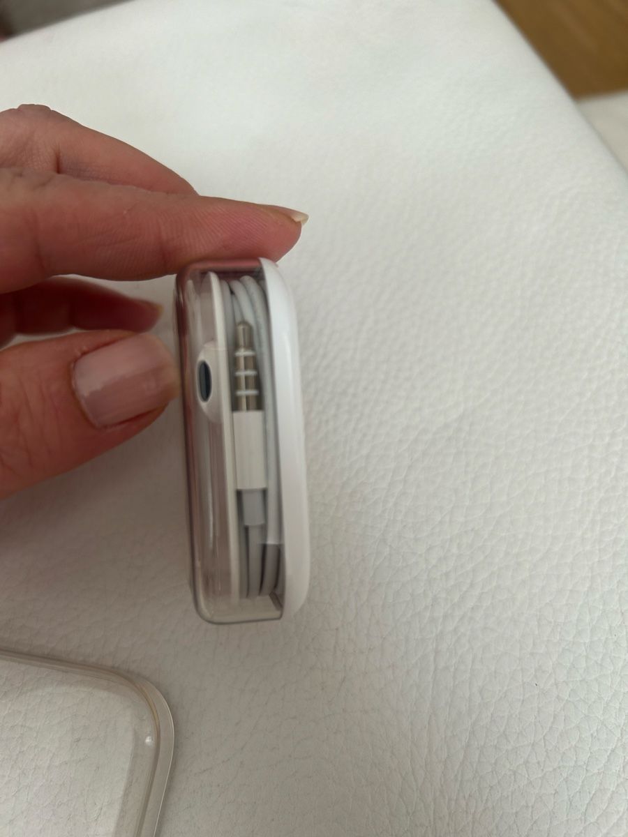 Apple Cuffie: Original Apple EarPods mit 3.5mm Stecker - Neu! – Nuovo e nell'imballaggio originale da Zürich venduto da Nutla 2