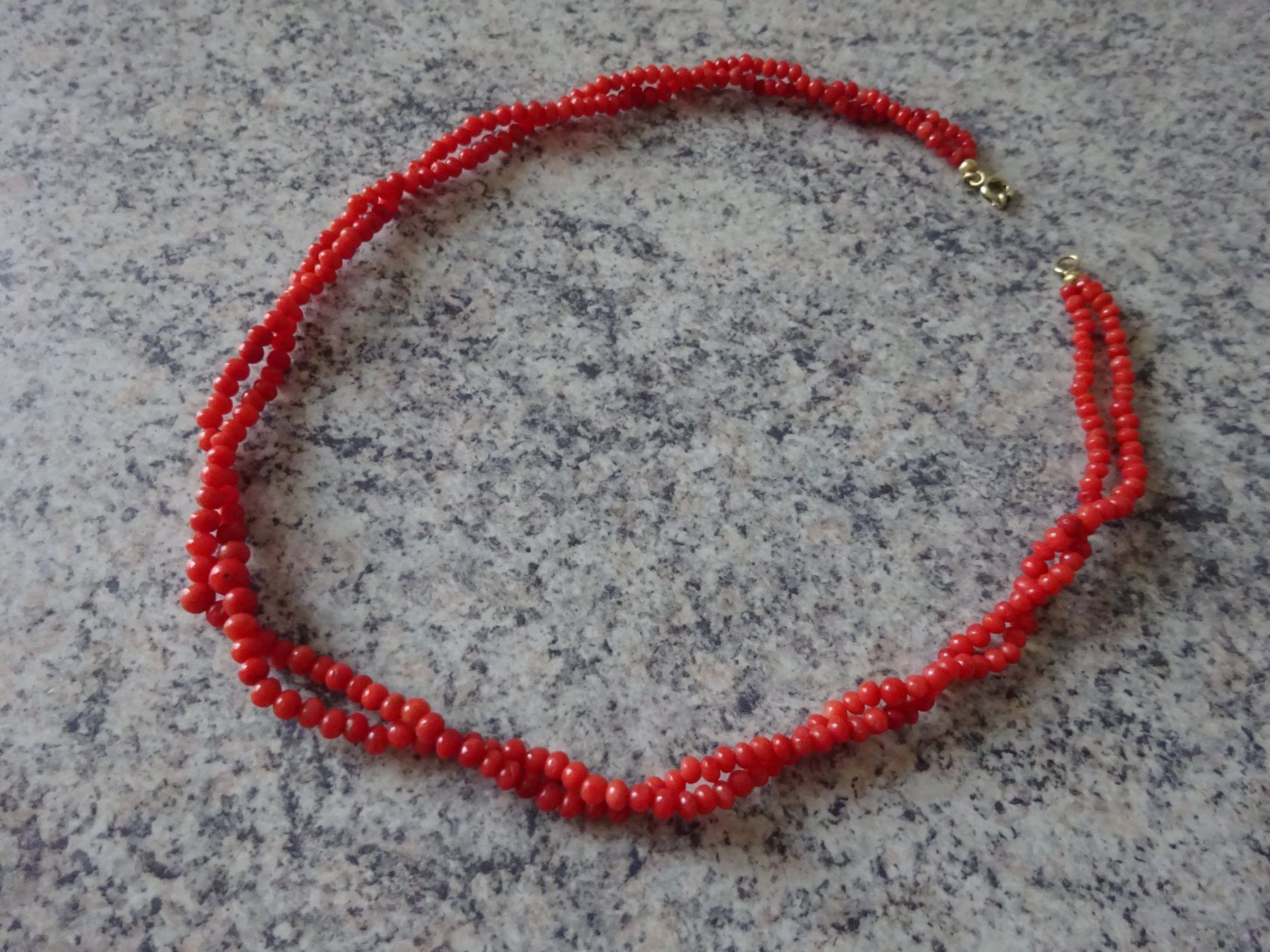 Catenine: Filigrane Korallenkette / L38cm – Usato da Esslingen venduto da FetteSchnecke 1