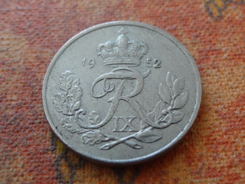 Toutes les monnaies: DANEMARK  10  Ore  1952 – D'occasion à Romanel-sur-Lausanne par Swift13