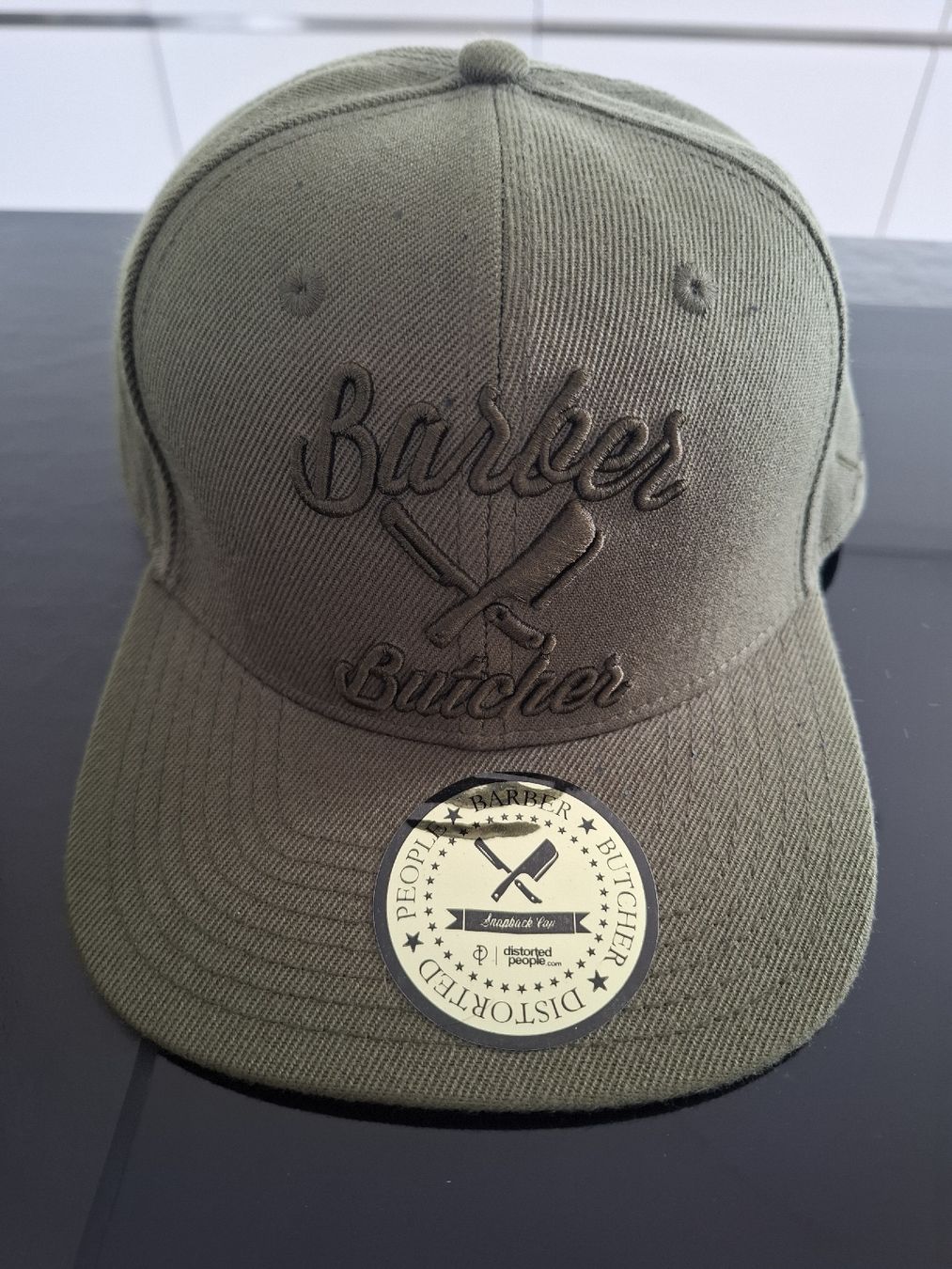 Hüte, Mützen & Caps: Kappen Set 4 Stk. Barber Butcher Snapback neu – Neu (gemäss Beschreibung) aus Wangen SZ von Mschatz 4