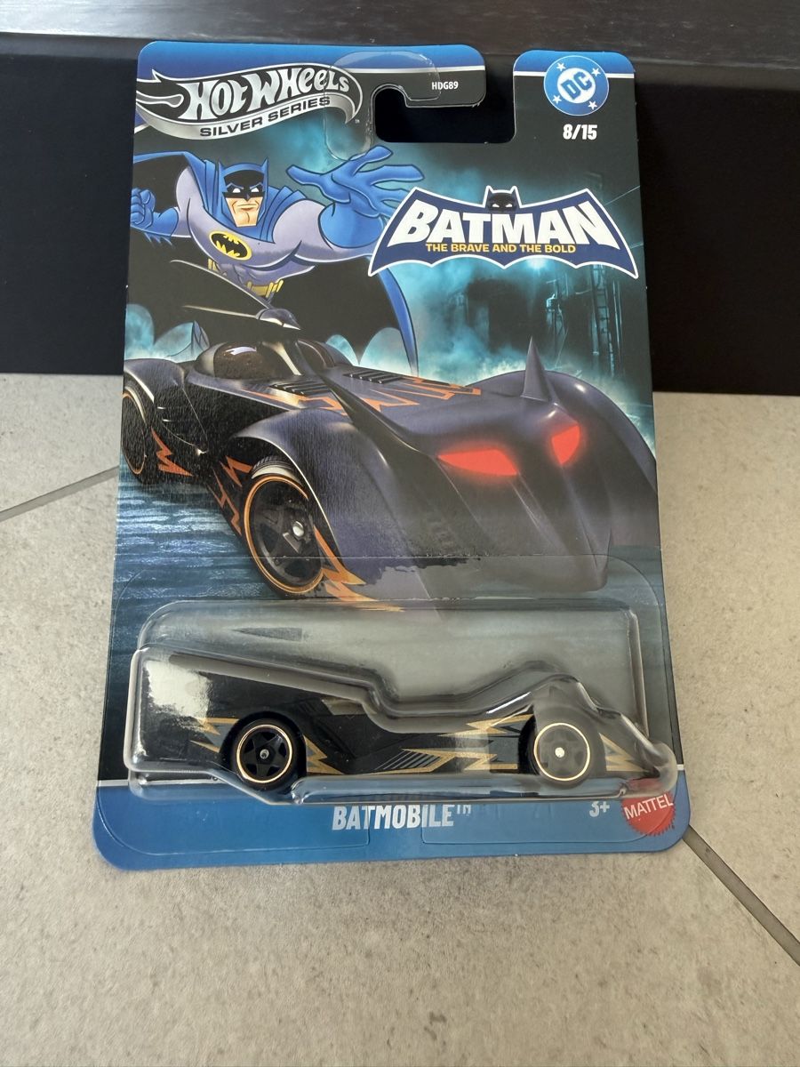 Hot Wheels Modellini d'auto: Hot Wheels - Batmobile The Brave and the Bold – Nuovo e nell'imballaggio originale da Yvorne venduto da AutoCollectionneur