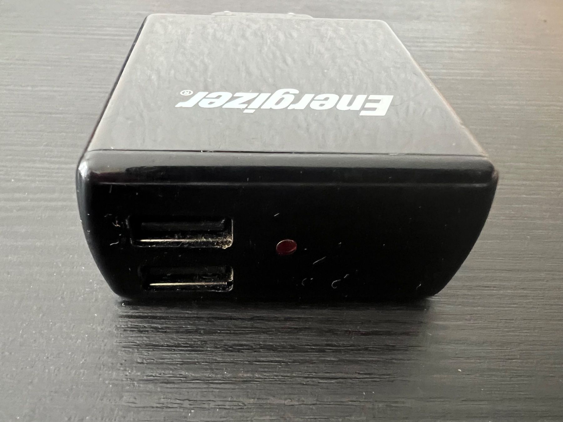 Energizer Caricabatterie: Energizer Netzteil Schwarz 2x USB, neuwertig – Usato da La Chaux-de-Fonds venduto da jacq_LaTsch0 1