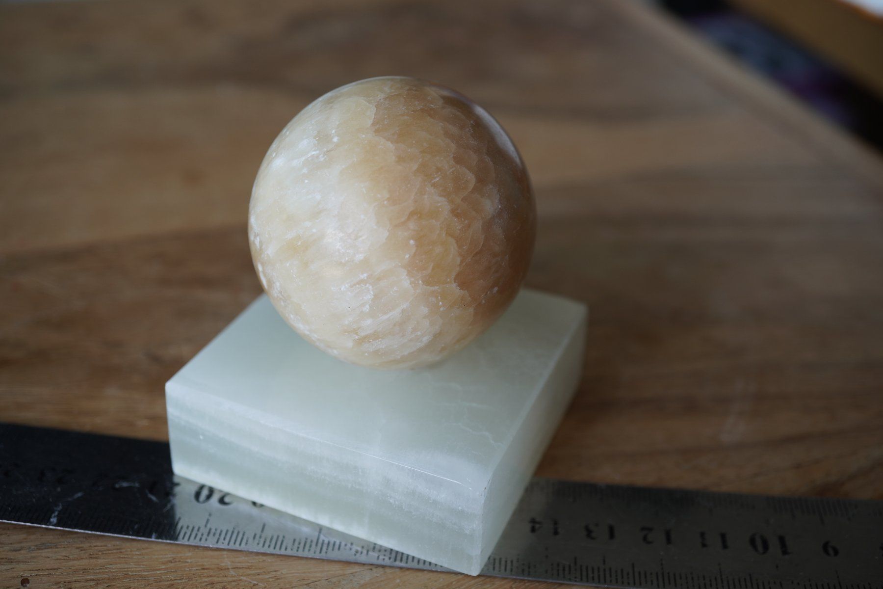 Mineralien & Heilsteine: Clacit Gelb    Kugel mit Base     Räumung – Neu und originalverpackt aus Eschenbach SG von topstone 6