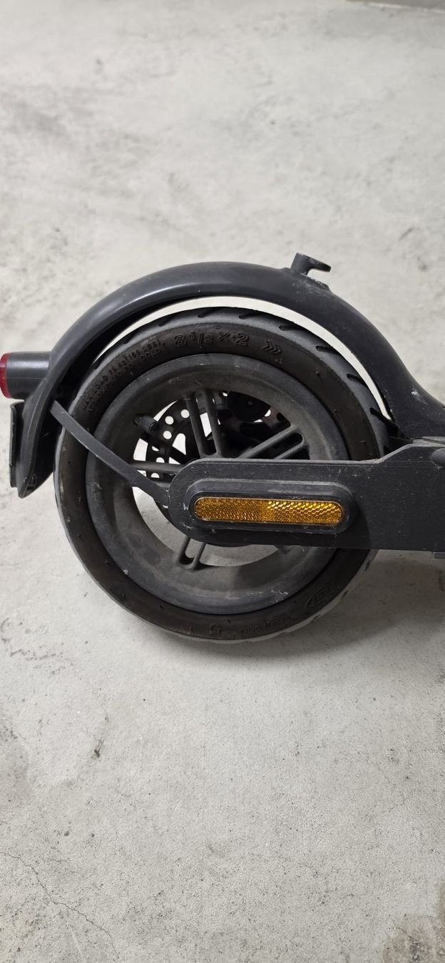 Scooter: Xiaomi Mi Electric Scooter Pro 2  – Usato da Reinach AG venduto da ang_mr79 5