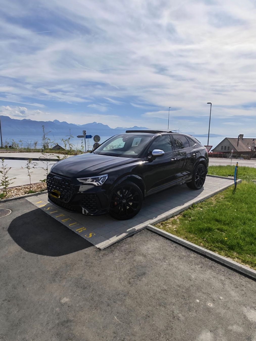 Audi Automobili: Super affaire RSQ3 – Usato da Genève venduto da nip_7rgt