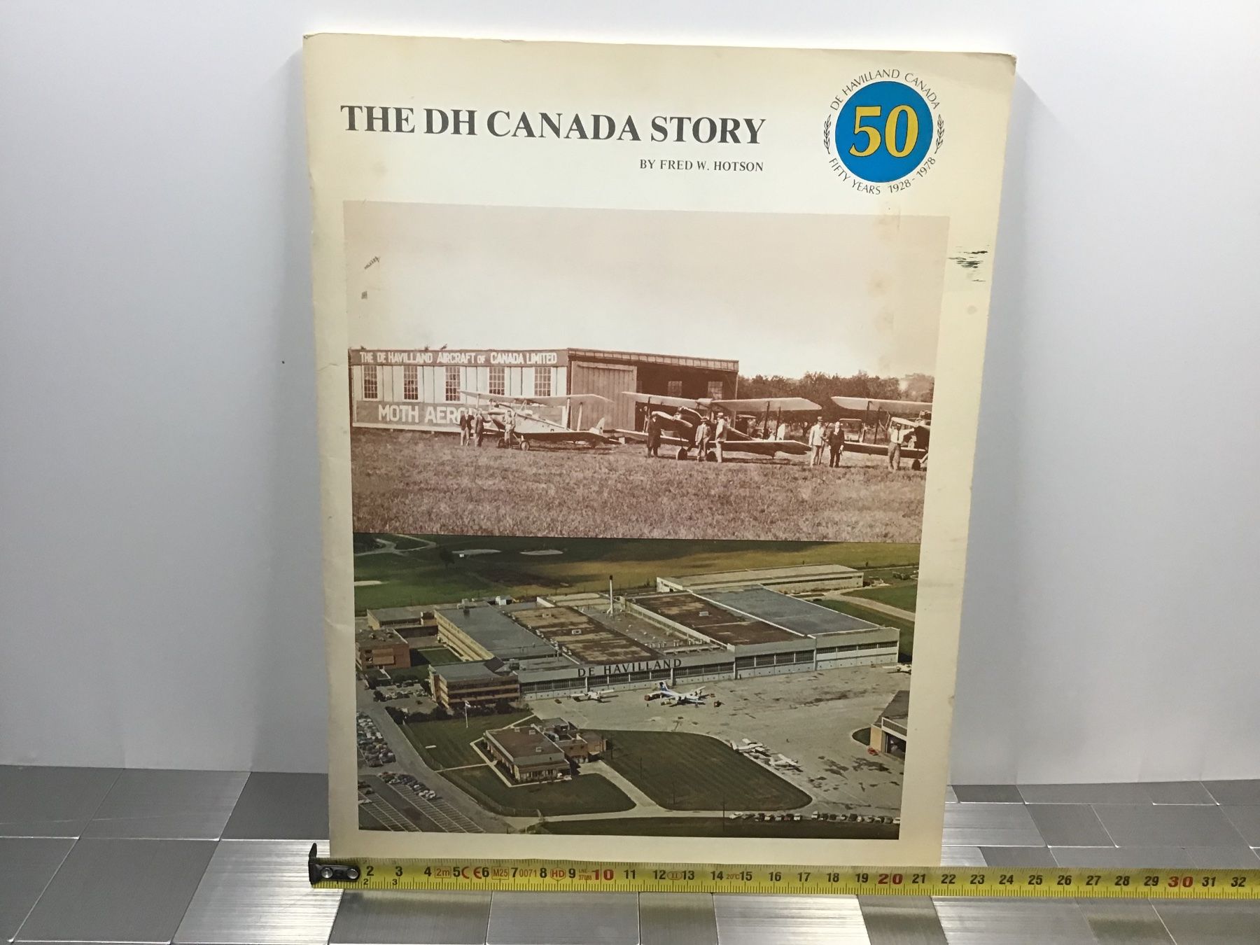 Libri: THE DH CANADA STORY – Usato da Männedorf venduto da Spezial-Modelle