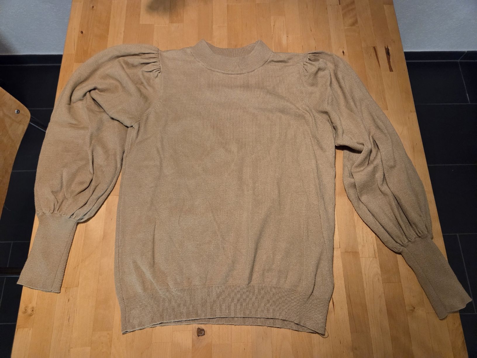 Maglioni & Felpe: Msch Strickpullover mit Puffärmel, Grösse S, in Beige – Nuovo (secondo la descrizione) da Bern venduto da Tashmi_BE