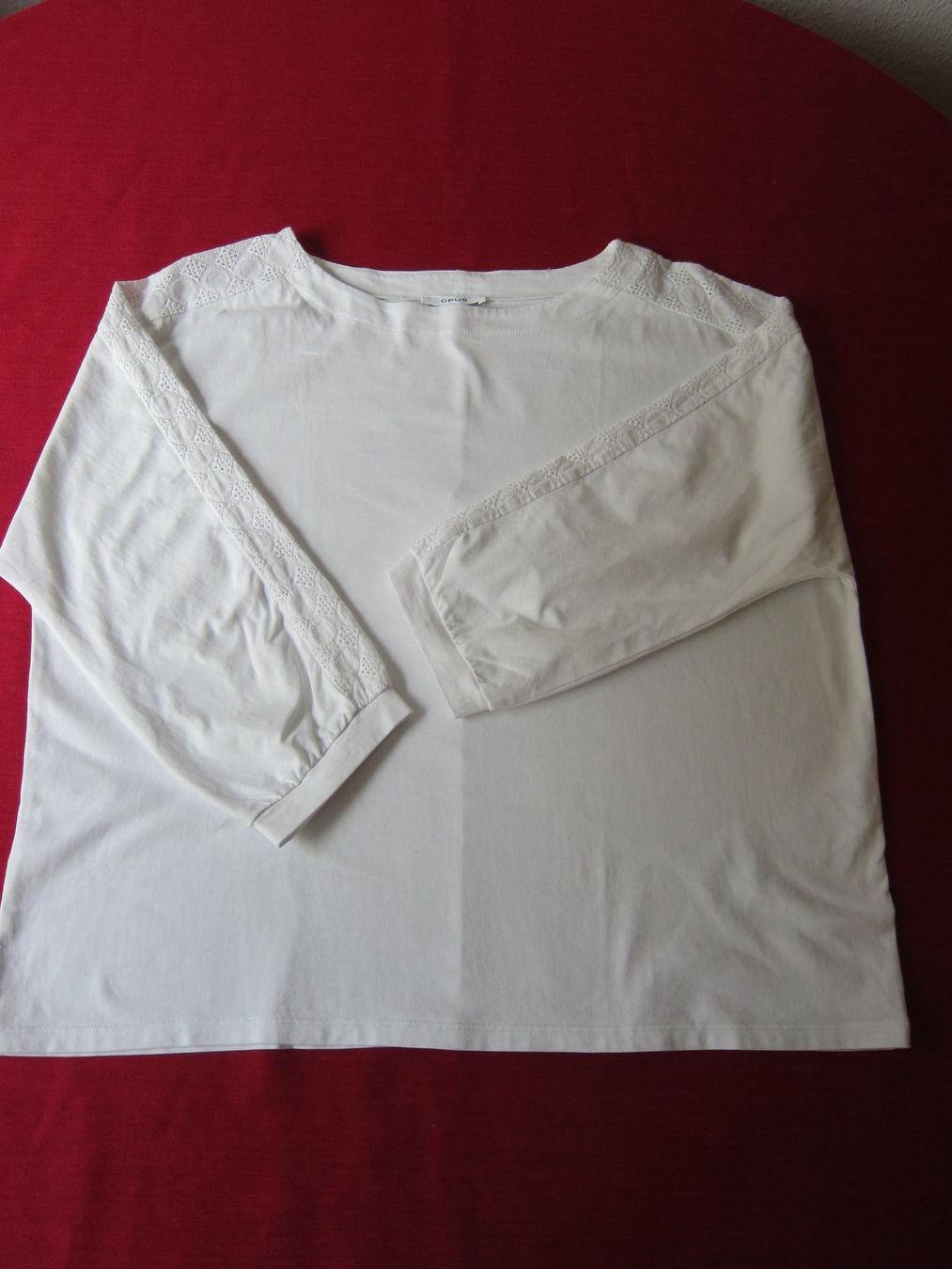 Opus T-shirt: Shirt Opus, Baumwolle, mit Dekor an Ärmeln – Nuovo (secondo la descrizione) da Zürich venduto da Italia58 4