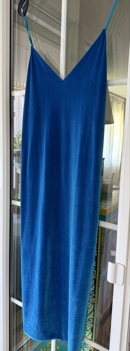 Zara Vestiti: Samtkleid von ZARA, Grösse M,  NEU! – Nuovo (secondo la descrizione) da Unterengstringen venduto da Blingbling537