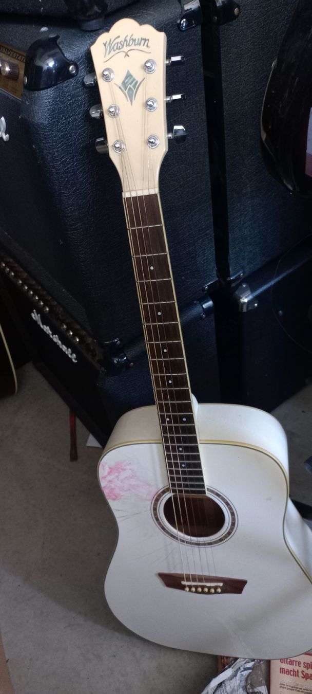Strumenti musicali: Div. Gitarren a je Fr. 100.- – Usato da Schaffhausen venduto da raj_f5dm 4
