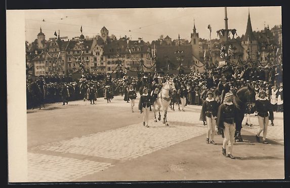Cartoline postali: Luzern, Eidgenössisches Sängerfest 192 – Usato da Berlin venduto da bartko-reher
