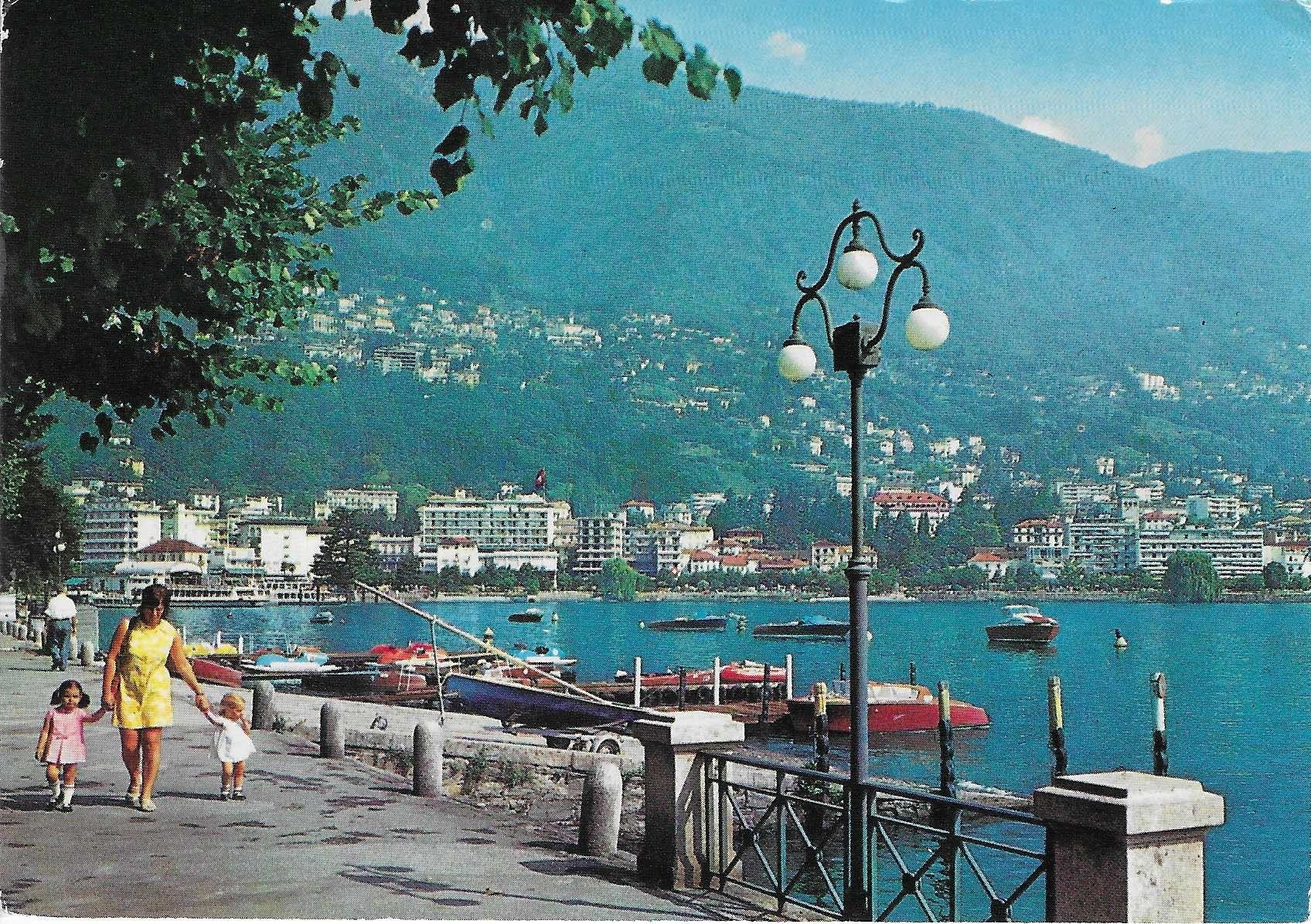 Cartoline postali: Locarno Gesamtansicht TI – Usato da Rothrist venduto da Stranglehold