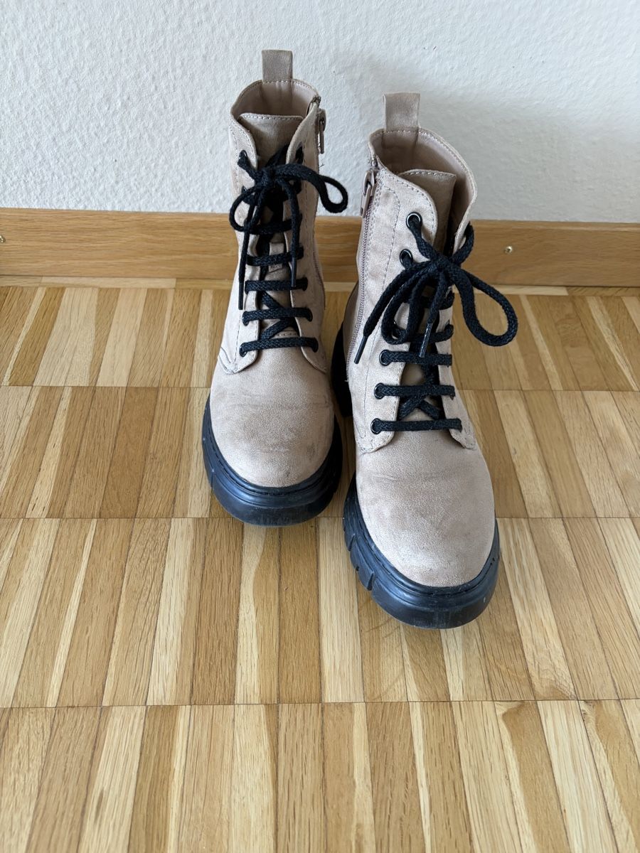Chaussures femmes: Stiefel 36 – D'occasion à Muri b. Bern par waterlily2016