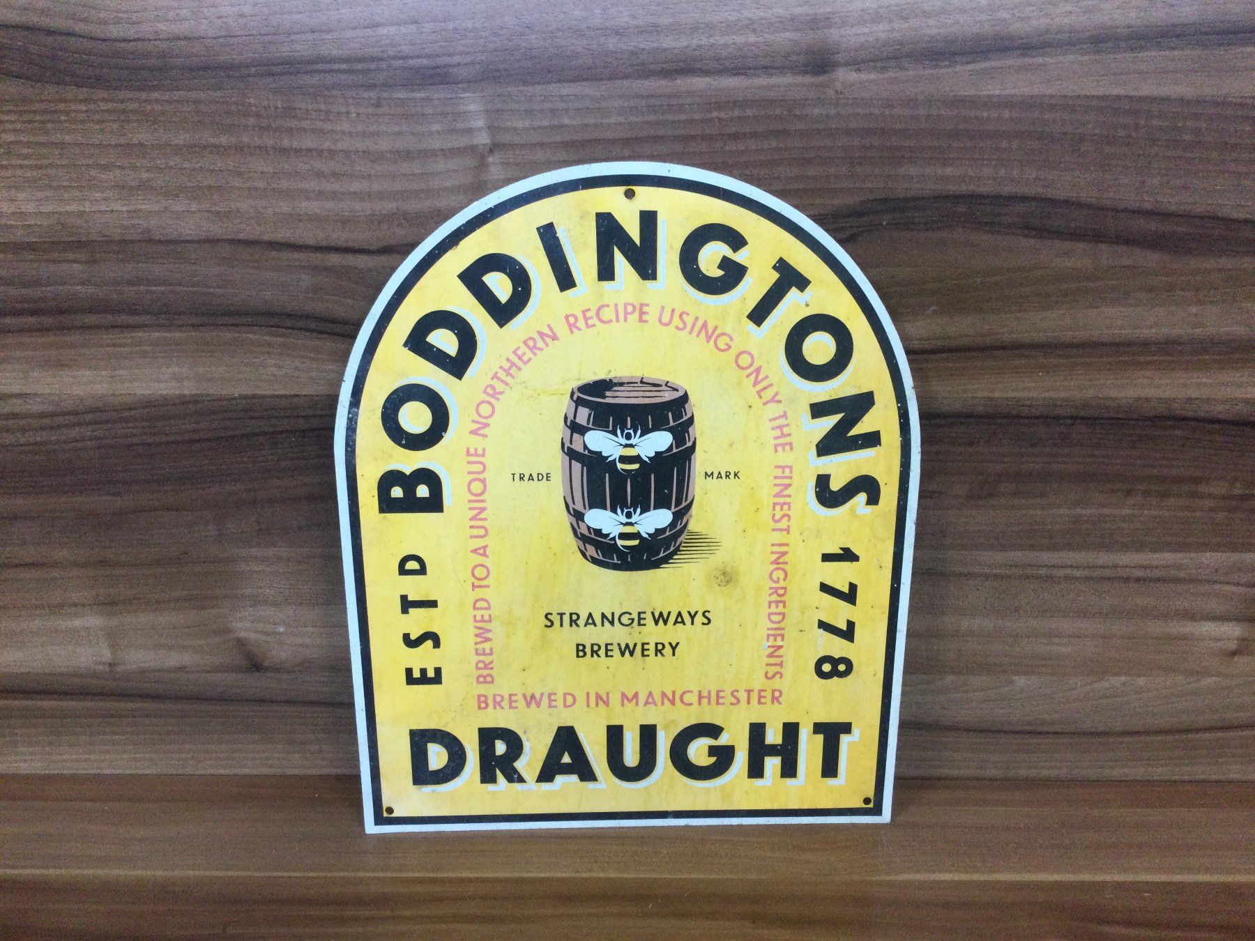 Insegne: Gebrauchtes Boddingtons Blechschild Strangeways Brewery – Usato da Wangen SZ venduto da kuriosum12