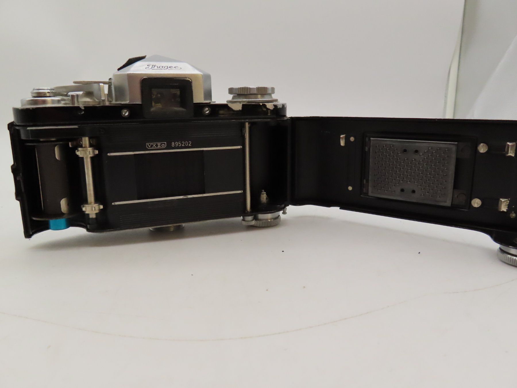 Exakta Fotocamera: Exakta Varex IIa – Usato da Reinach BL venduto da WBZ-Flohmarkt 8