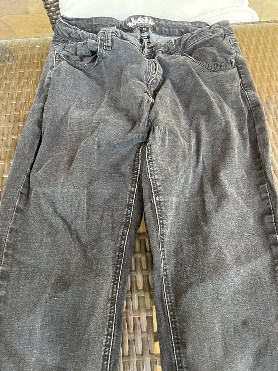 Jeans: Damen Jeans schwarz 44 – Usato da Bergdietikon venduto da antovale 1