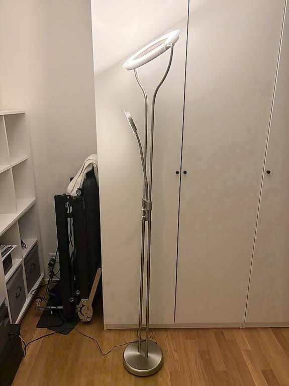 Lampade: Stehlampe  – Usato da Zürich venduto da Sandraastoll 1