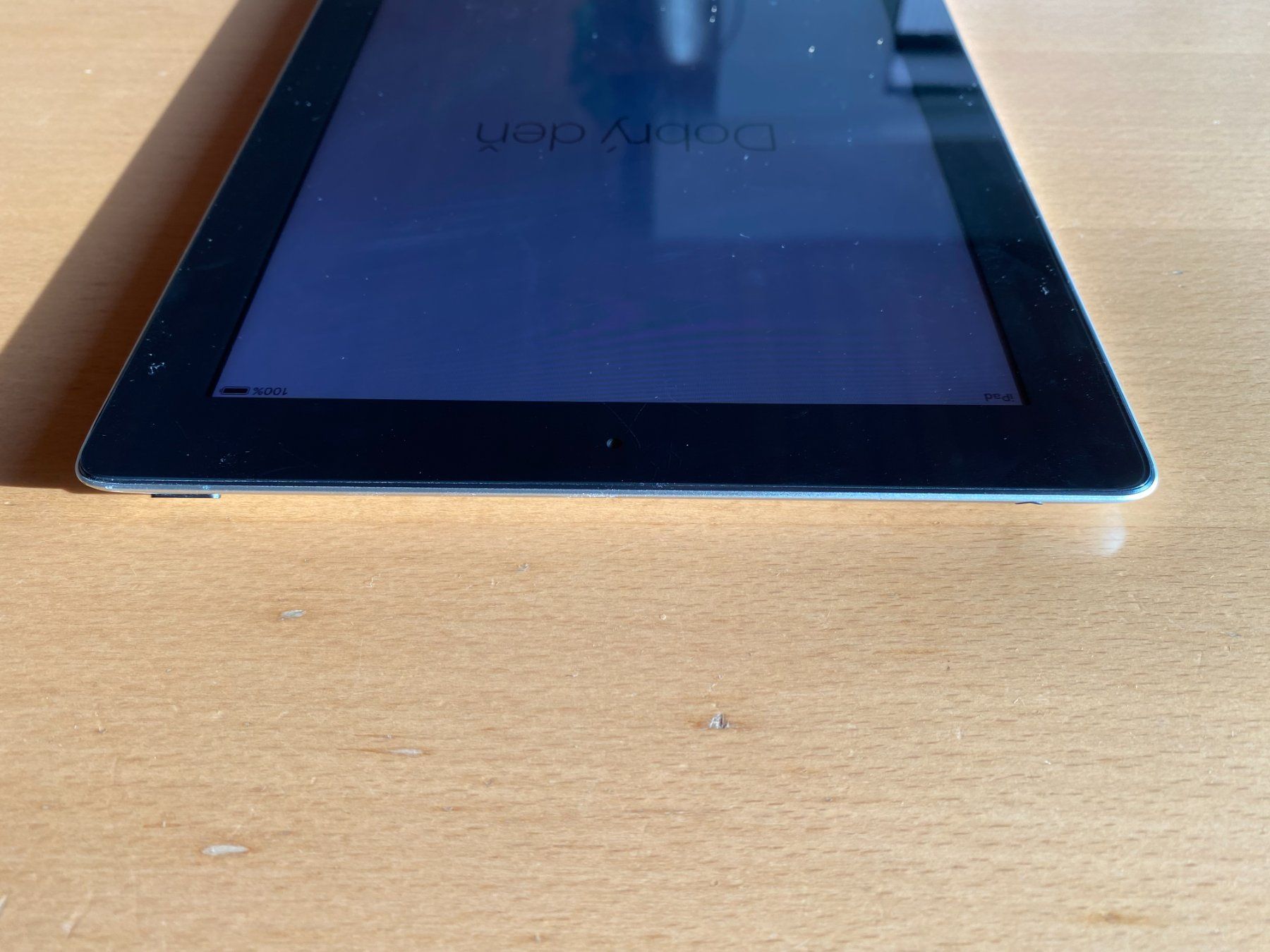 Apple Tablet PC: IPad 2, 32 GB, iOS 9.3.5 – Gebraucht aus Arnegg von  4