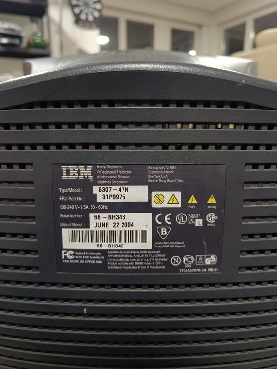 IBM E74 17" Crt Röhren Monitor Kaufen auf Ricardo