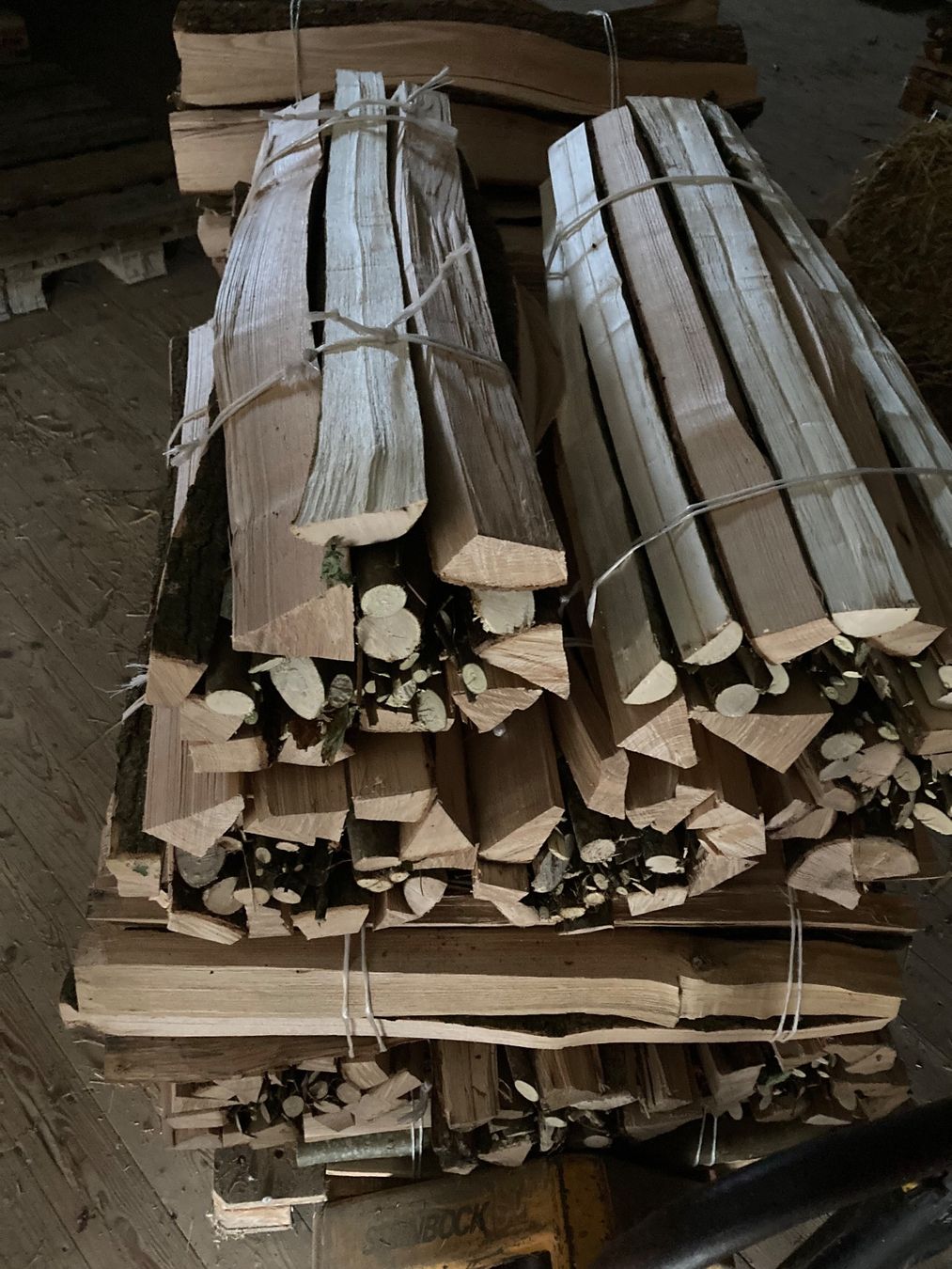 Articoli in legno: Heizwellen Bürdeli – Usato da Andelfingen venduto da fredi.kramer 2