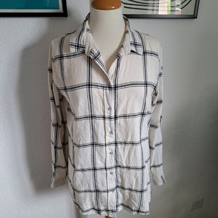 Trendige Bluse mit Karomuster, Grösse M