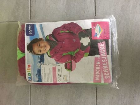 Verkaufe eine neue Winterjacke Mädchen