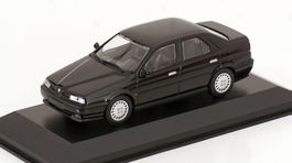 Alfa Romeo 155 Berlina Phase I 1992-1995 schwarz     1:43
