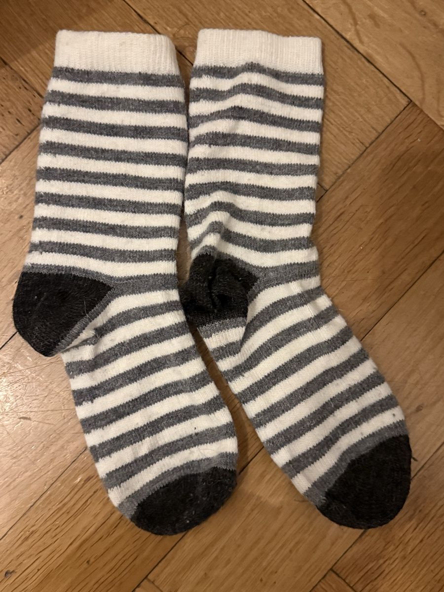 Chaussettes: Warme Wintersocken, Grösse 39-42, gestreift – D'occasion à Basel par zukk_