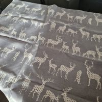 Napperon: Mitteldecke für den Wild-Tisch 83x81cm
