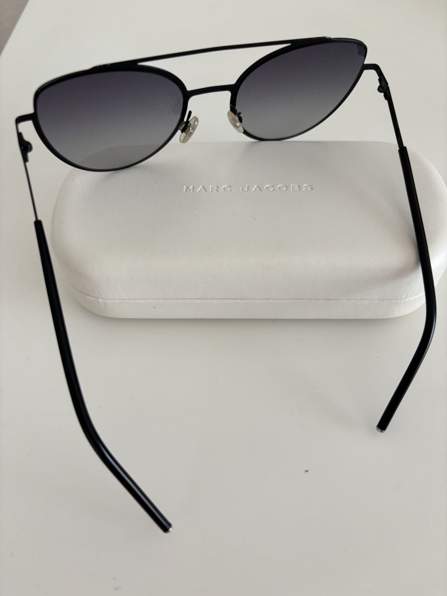 Marc Jacobs Occhiali & Lenti: Marc jacobs occhiale da sole nero – Nuovo (secondo la descrizione) da Riva San Vitale venduto da Margherita81 2