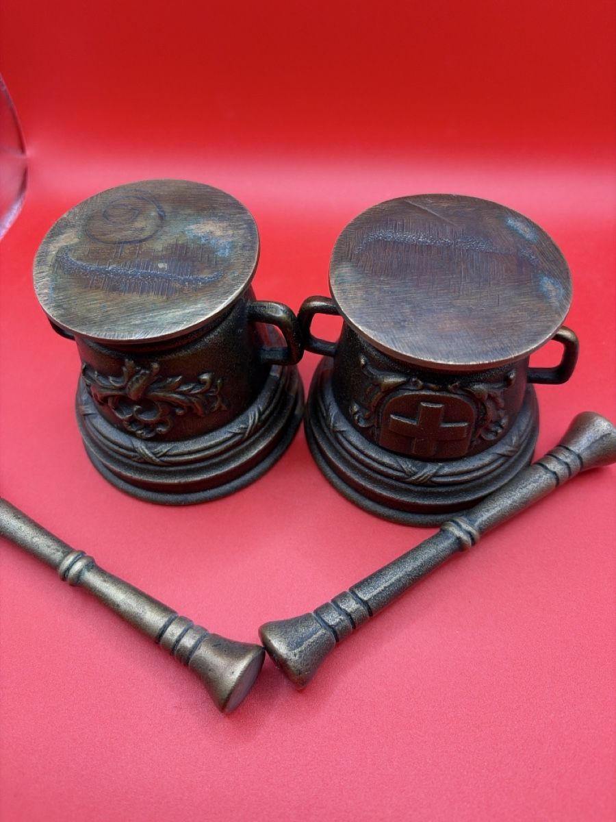 Altro per cucinare: 2 antike Mörser Bronze Schweiz Wappen – Usato da Root venduto da 156500 2