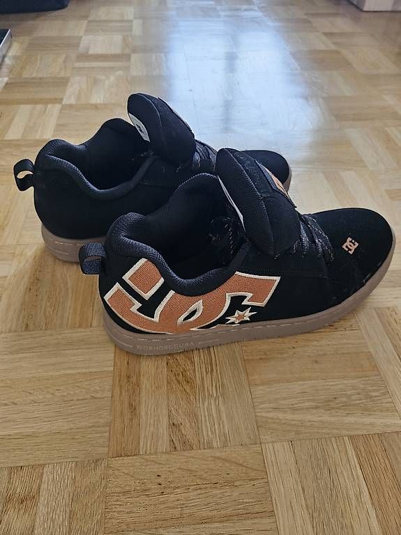 Scarpe da uomo: DC Shoes Court Graffik – Nuovo e nell'imballaggio originale da Baar venduto da aeMPe 3